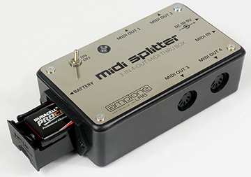MIDI Splitter can be powered by a battery or a power supply